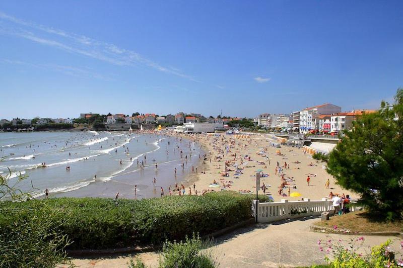 Royan - Pleine Vue Mer Pour Cet Appartement Classe 2 Etoiles - Les Tamaris Kültér fotó